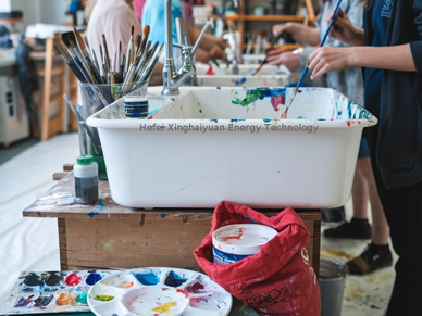 学校や公共施設でグラスファイバー洗面器を使用するメリット